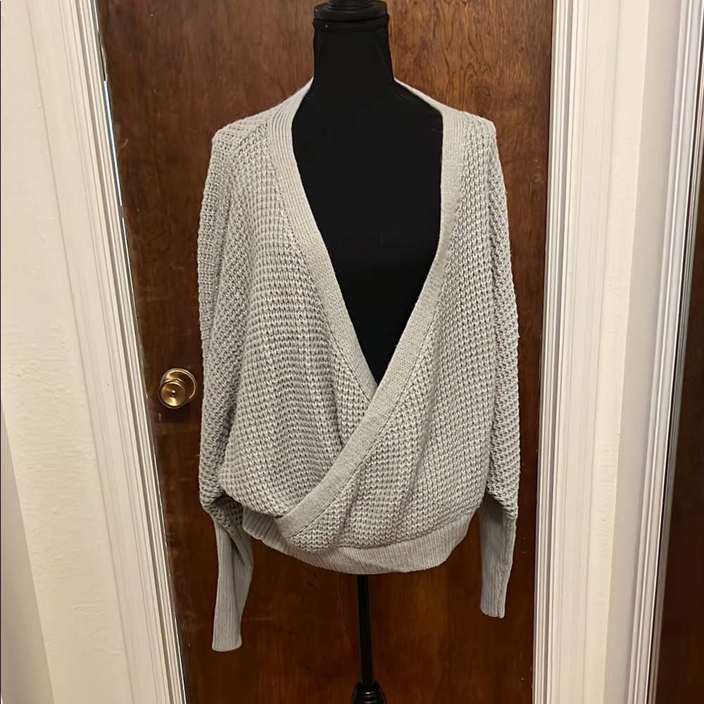 Elegant Gray Women's Sweater